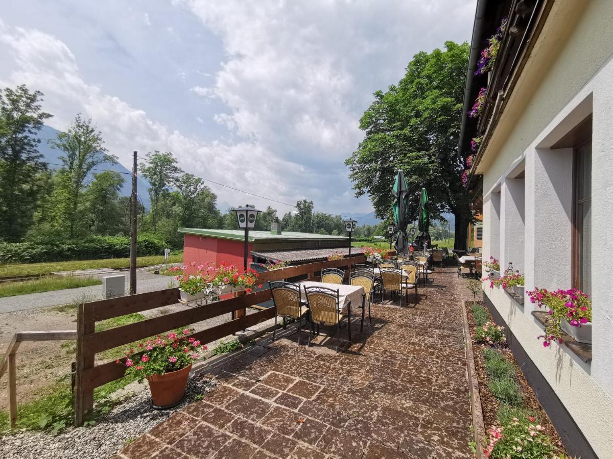 Landhotel Kastanienhof Gundersheim Exterior photo